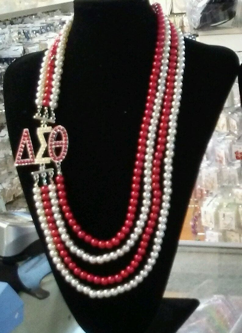 Pearl Greek Letter Necklace - Delta Sigma Theta